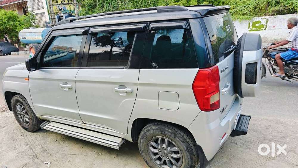 Mahindra Tuv 300 T10, 2020, Diesel