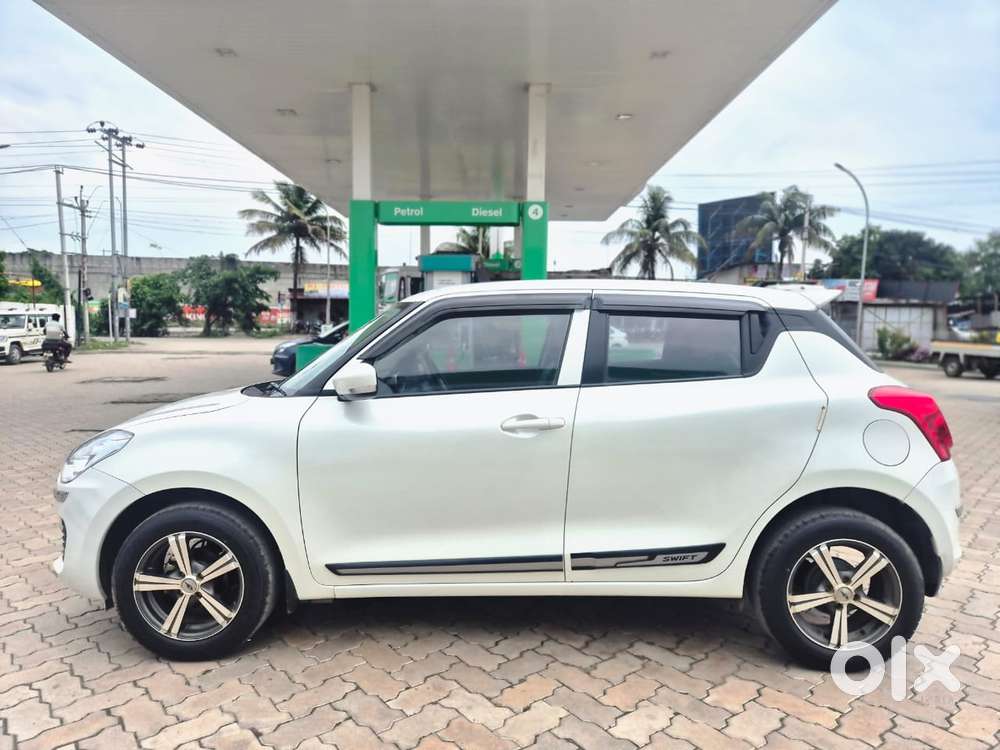 Maruti Suzuki Swift 2018 Amt Vxi, 2019, Petrol