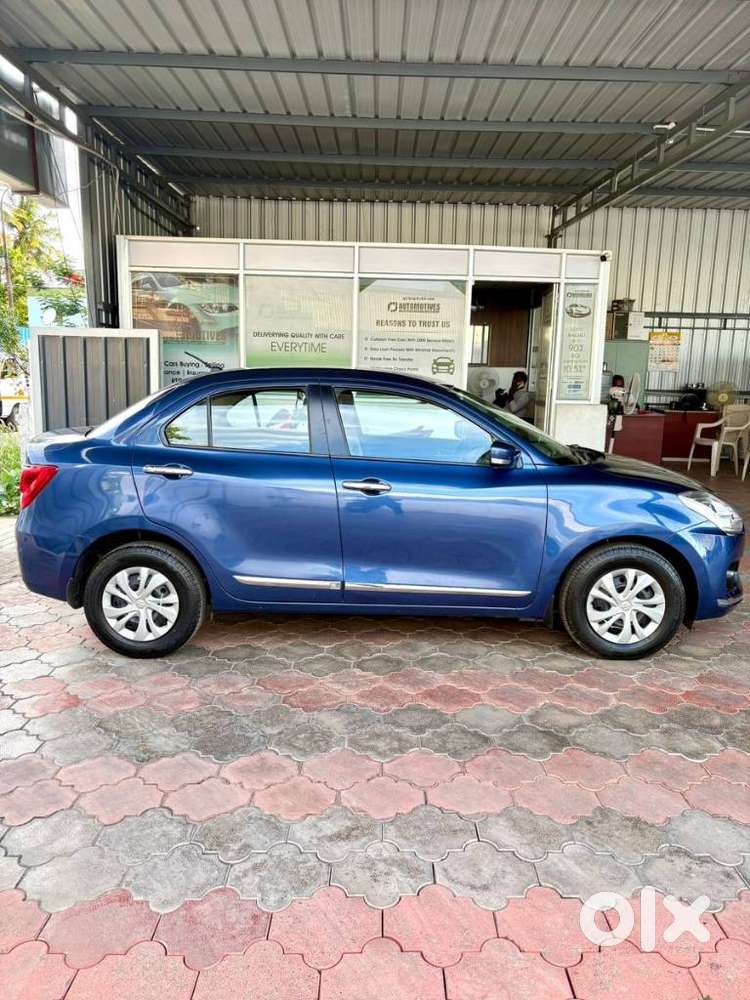 Maruti Suzuki Swift Dzire Vxi Optional, 2017, Petrol