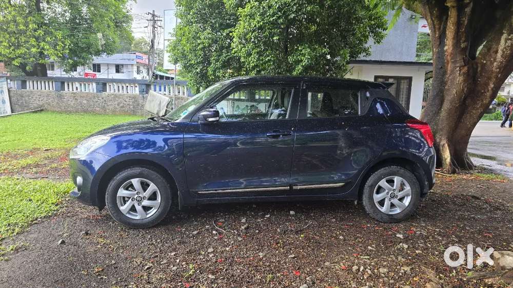 2018 Maruti Suzuki Swift Vxi Amt  35,500 Km  1st Owner