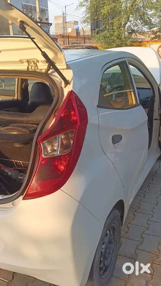 Hyundai Eon Era+ With Touch Screen & 3d Sound
