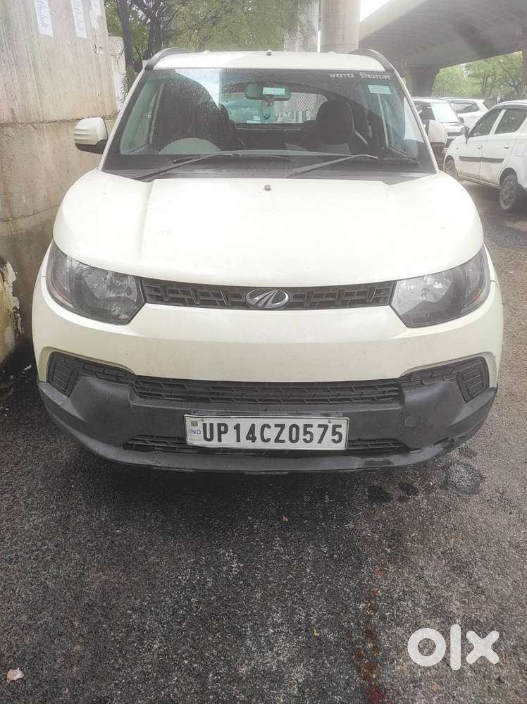 Mahindra Kuv 100 Next K4+