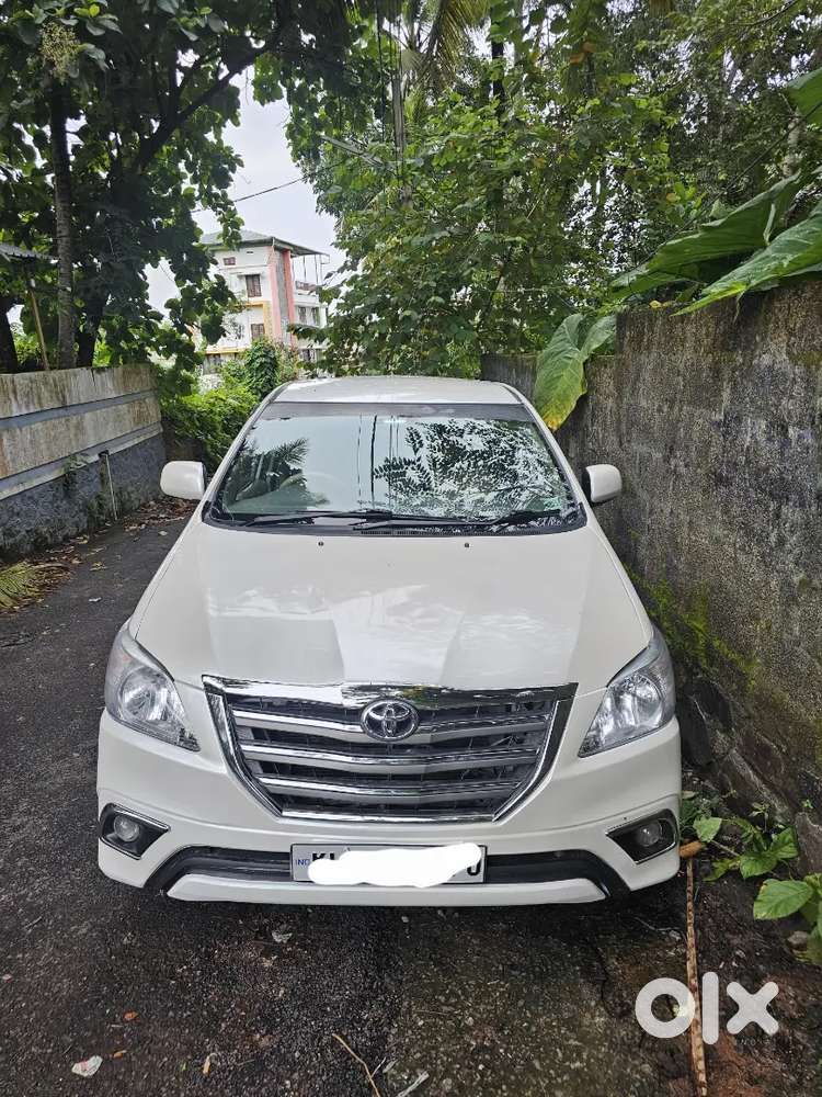 Toyota Innova Diesel 2013