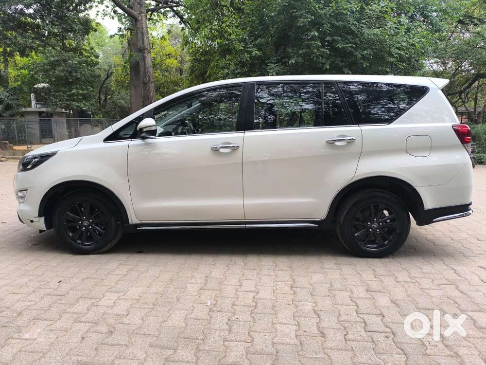 Toyota Innova Crysta 2.8 Touring Sport Diesel Mt, 2017, Diesel