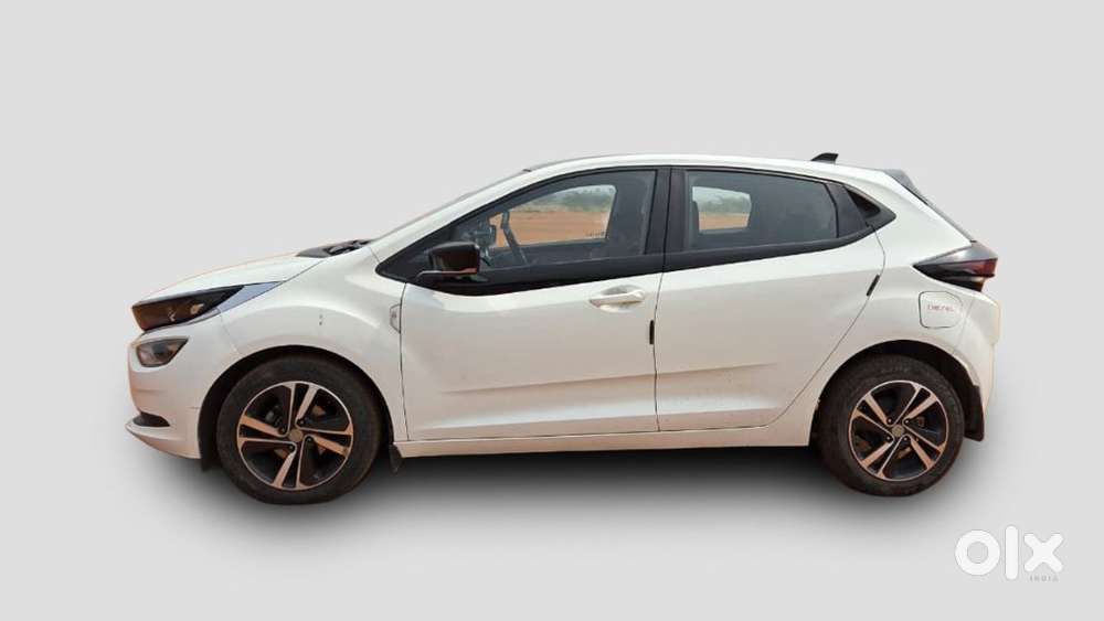 Tata Altroz 1.5 Xz Plus Diesel, 2023, Diesel