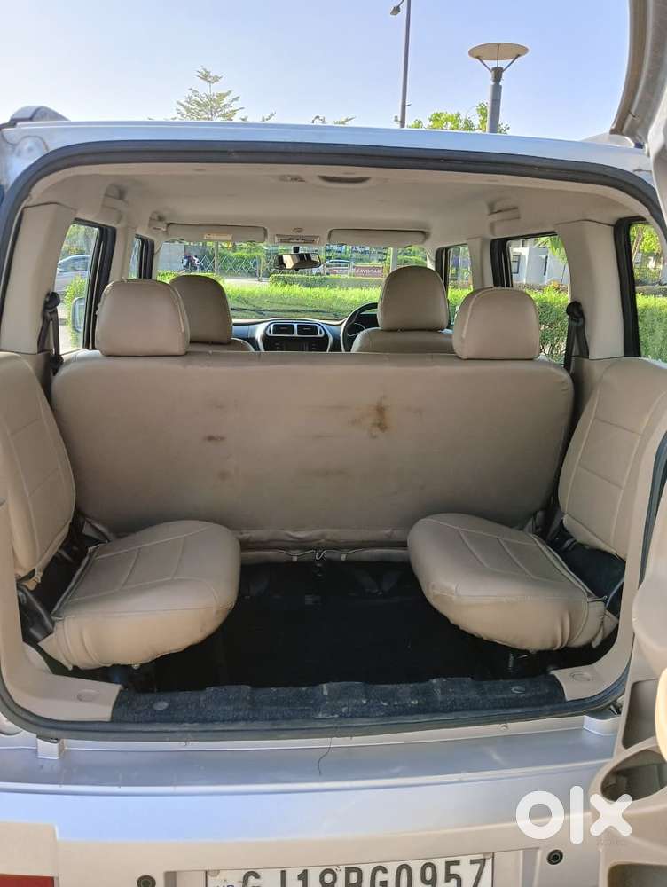 Mahindra Tuv 300 Mhawk100 T8, 2017, Diesel