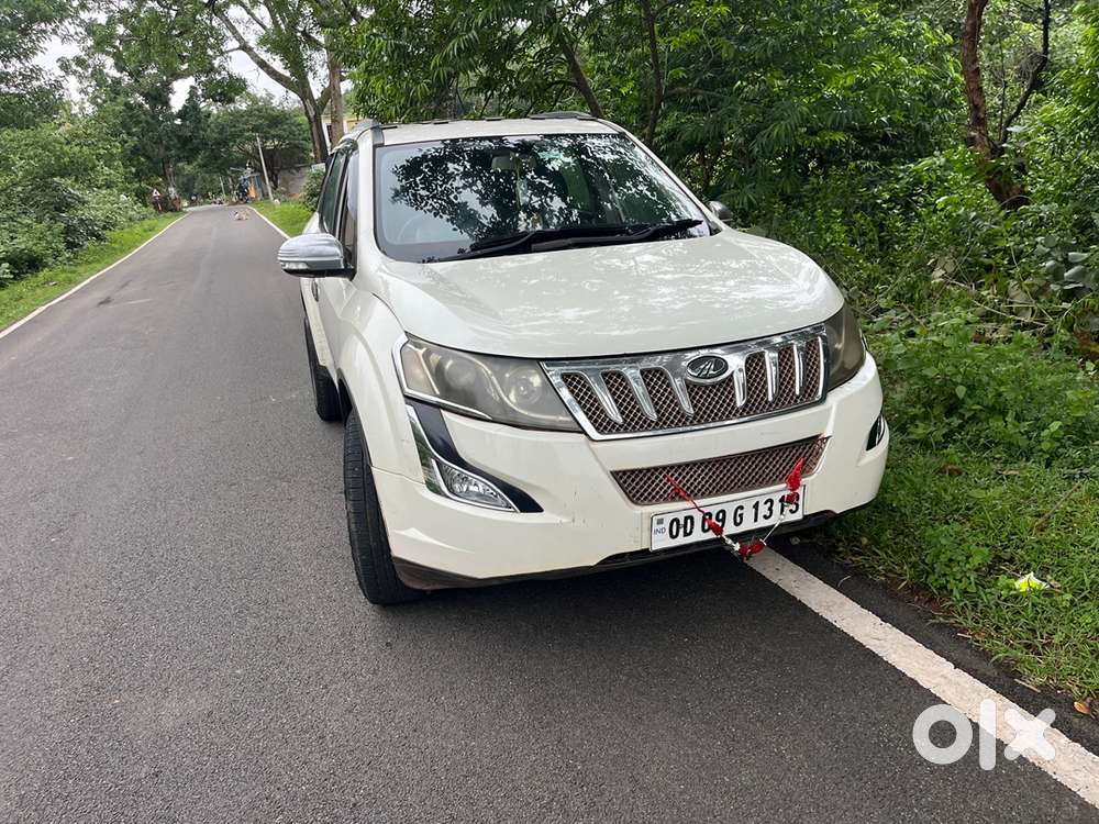 Mahindra Xuv500 Diesel 2015 Year