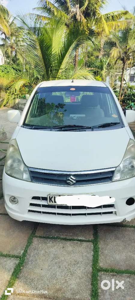 Maruti Suzuki Zen Estilo 2010