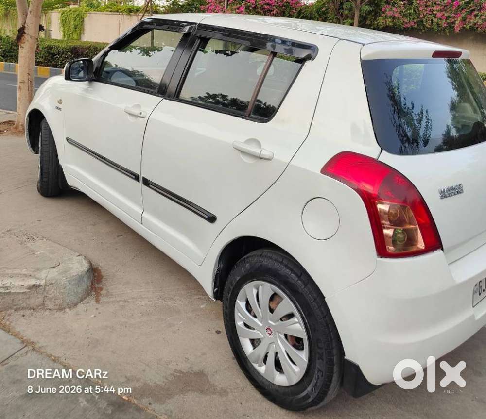 Maruti Suzuki Swift Vdi Optional, 2010, Diesel