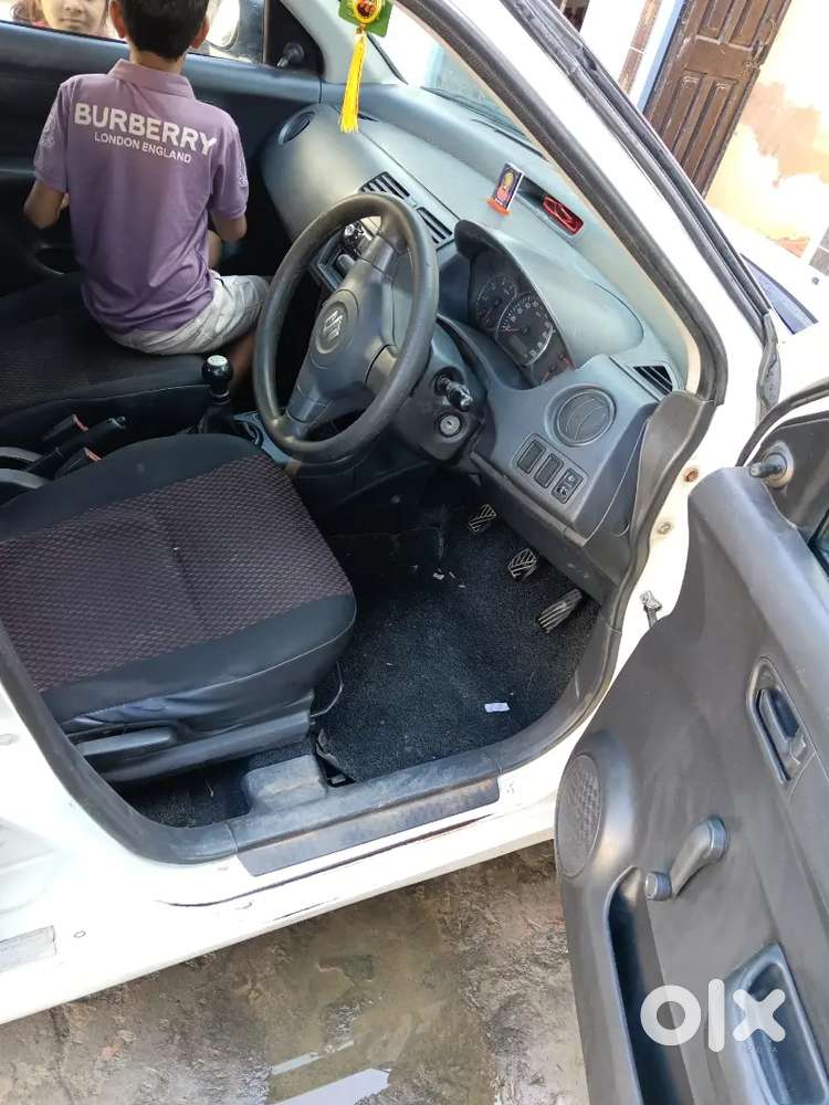 A1 Candisan H Kisi Bhai Ko Leni H To Call Kar