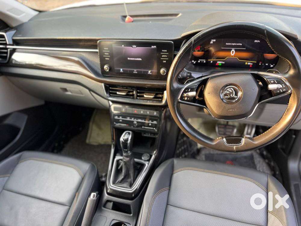 Skoda Kushaq 1.0 Tsi Style At, 2022, Petrol