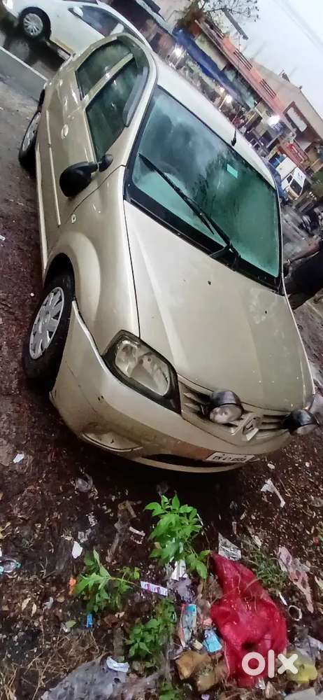 Mahindra Logan Petrol 1.4 2008