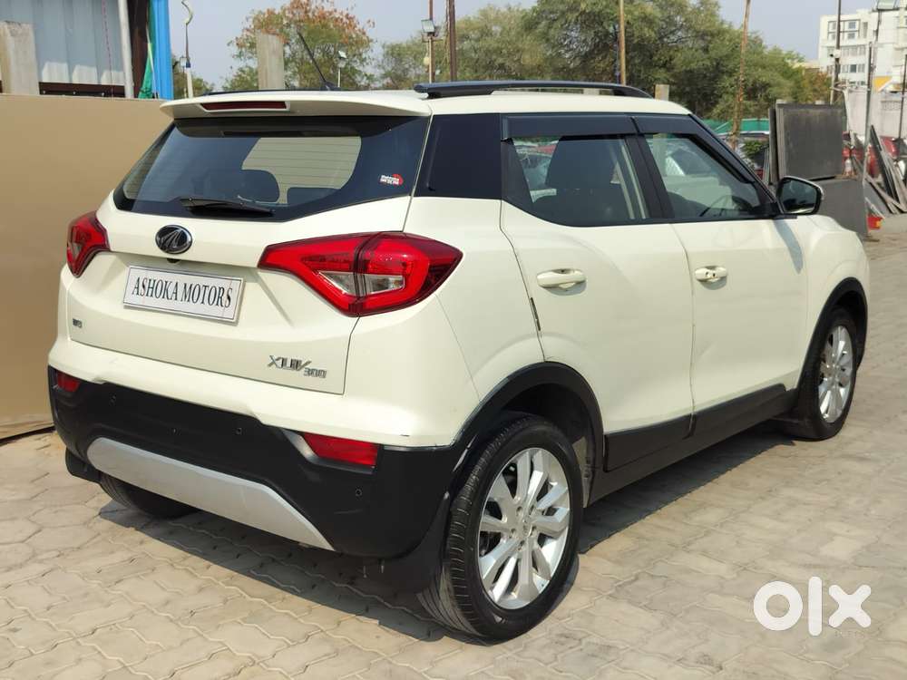 Mahindra Xuv300 W8 Diesel, 2021, Diesel