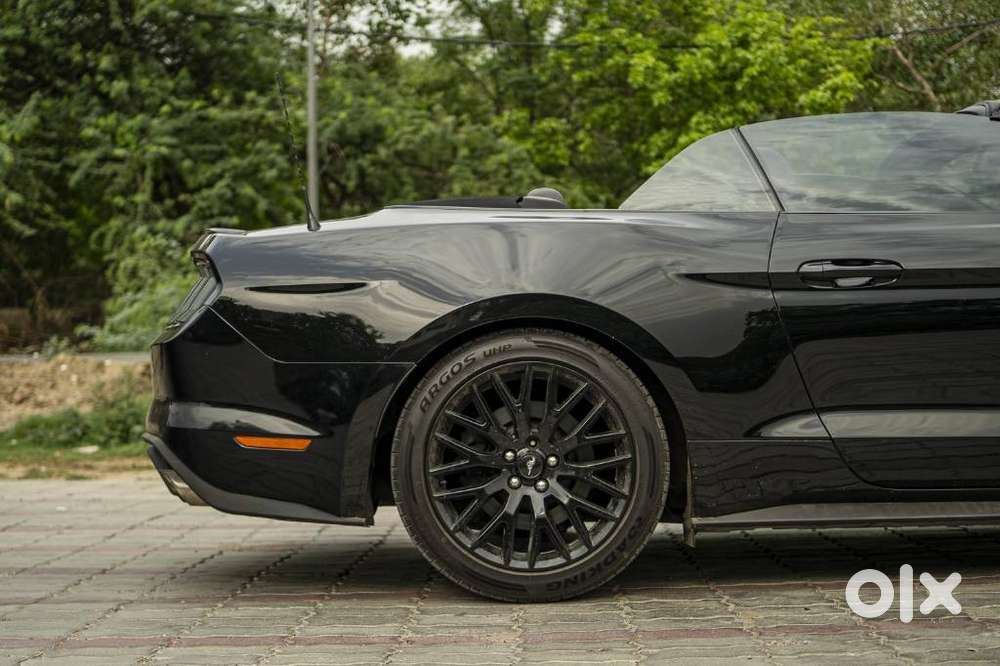 Ford Mustang V8, 2025, Petrol