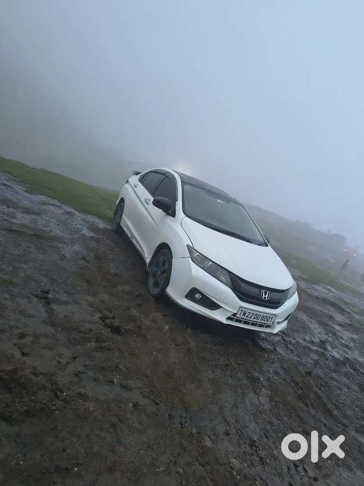Honda City 2016 Petrol Good Condition,with Sunroof