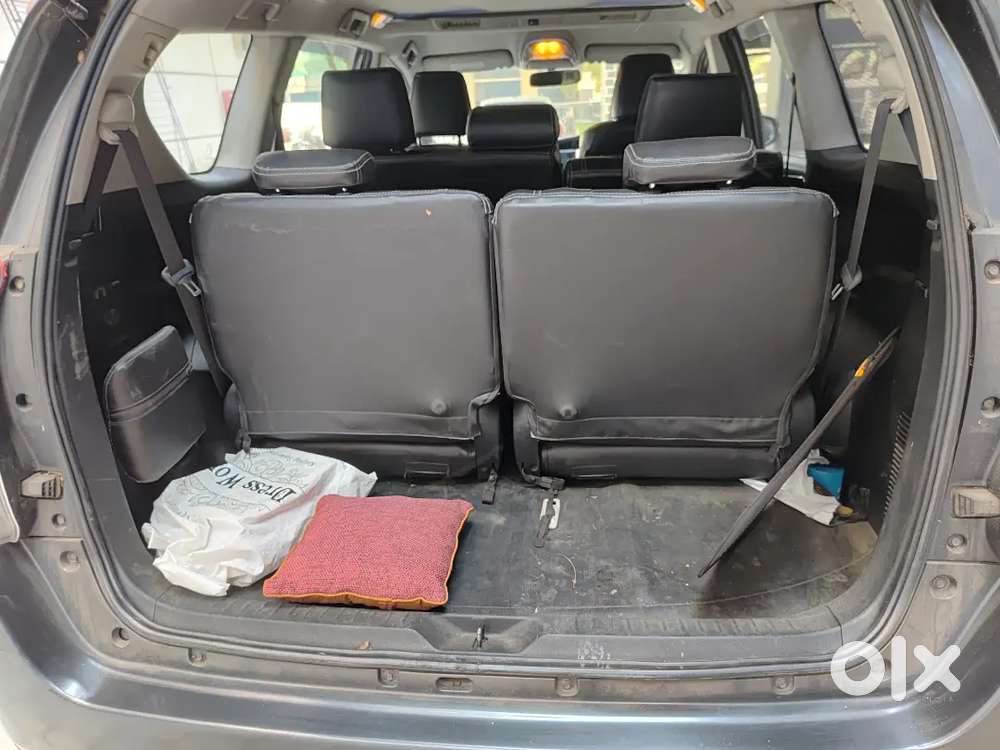 Toyota Innova Crysta 2016 Diesel Well Maintained