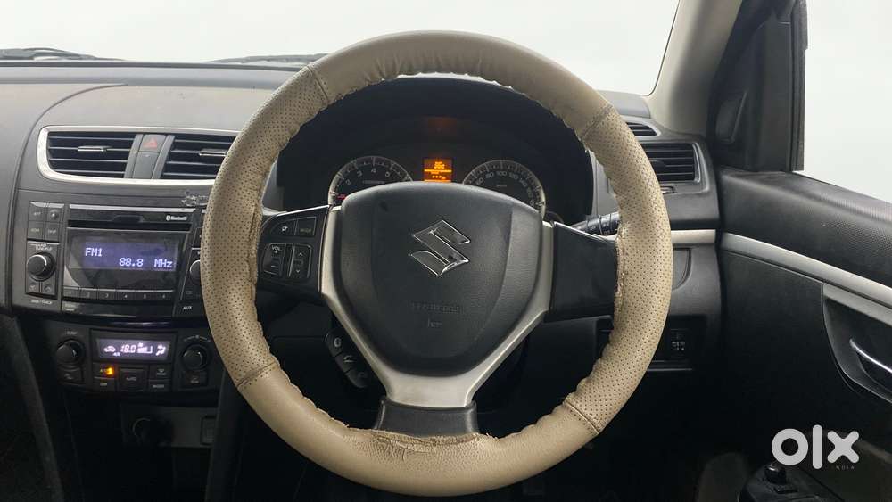 Maruti Suzuki Swift Zxi, 2015, Petrol