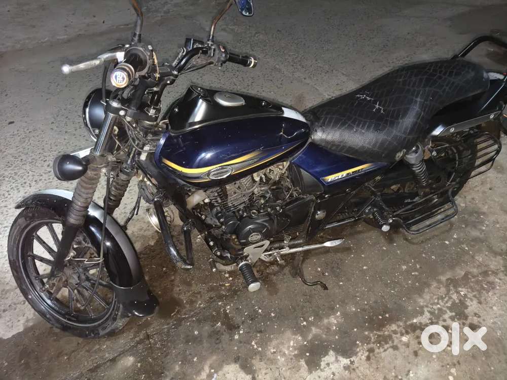 Royal Enfield Avenger 150 Street Second Hand Price Bajaj Avenger