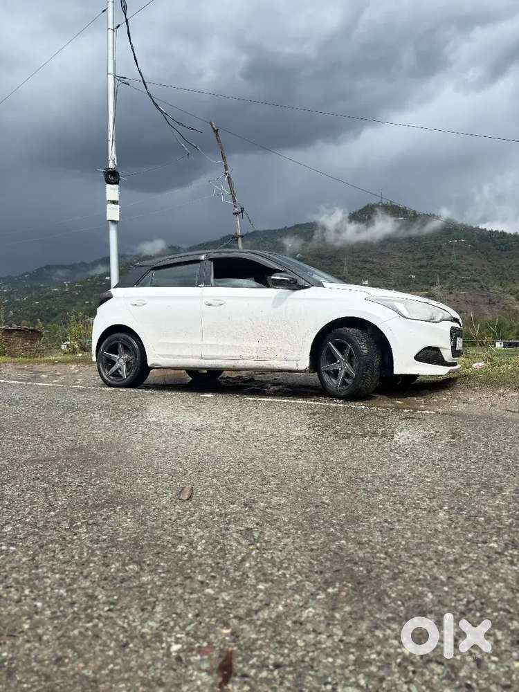 Hyundai I20 2017 Petrol Second Top Model