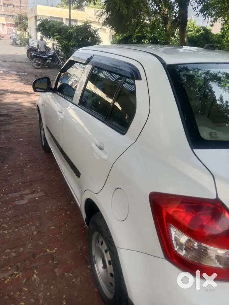 Maruti Dzire Tour 2017