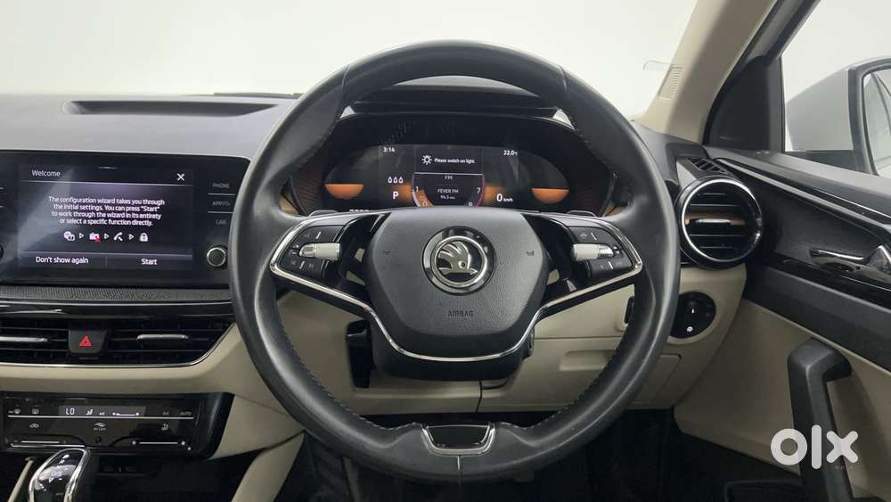 Skoda Slavia Style 1.5l Tsi Dsg, 2023, Petrol