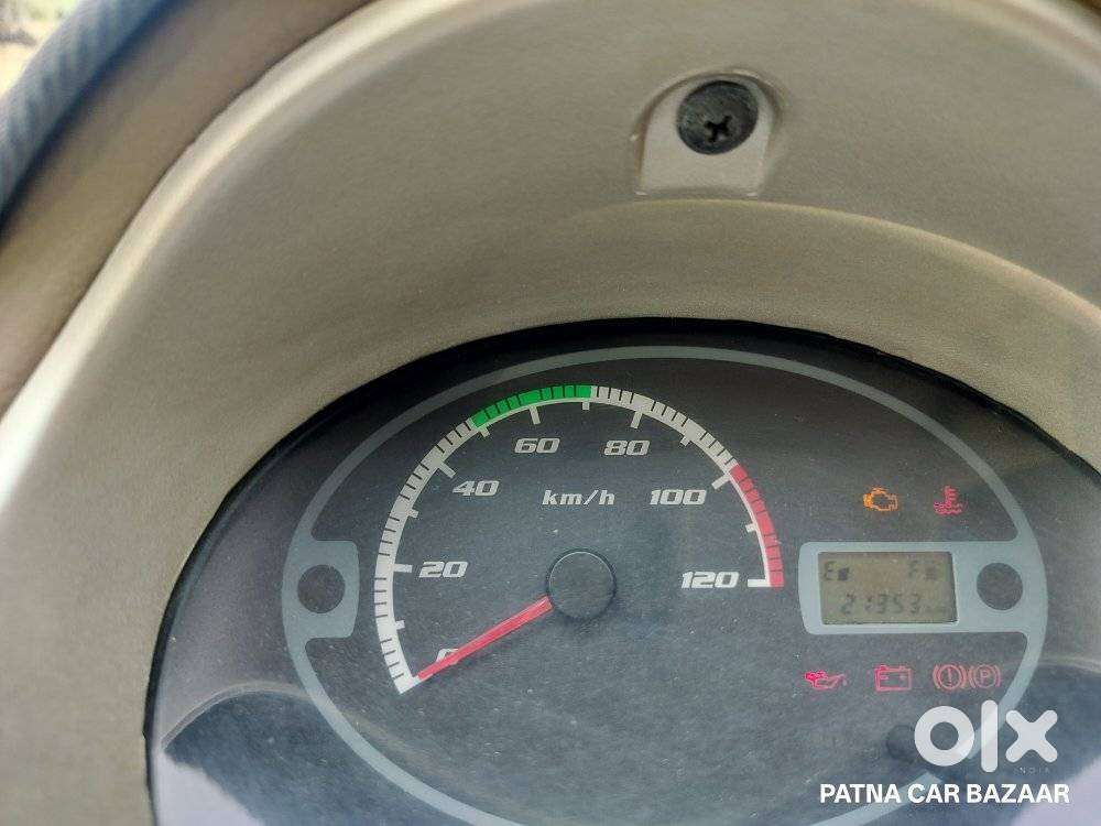 Tata Nano Xe, 2012, Petrol
