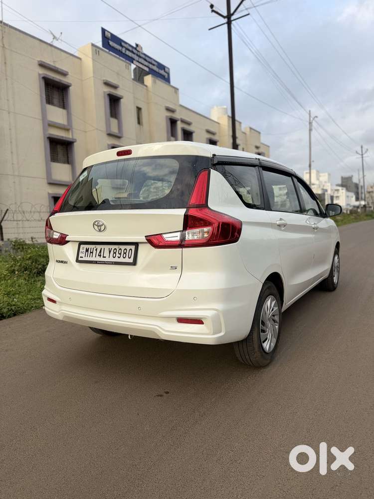 Maruti Suzuki Ertiga Vxi (o) Cng, 2025, Cng & Hybrids