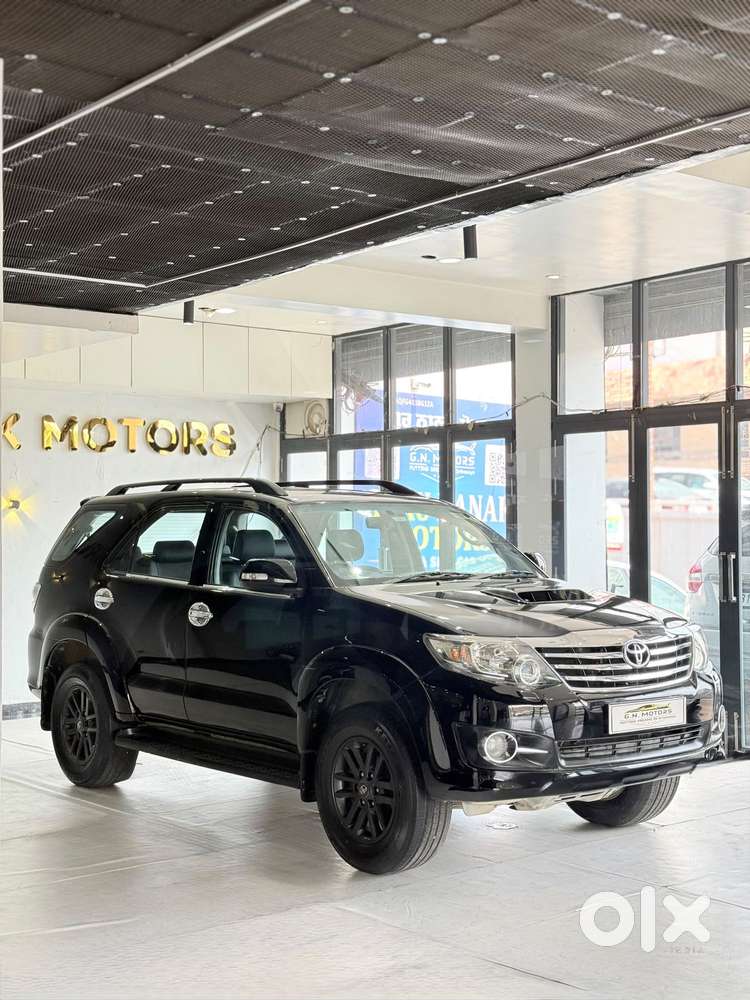 Toyota Fortuner 4x4 At 2.8 Diesel, 2015