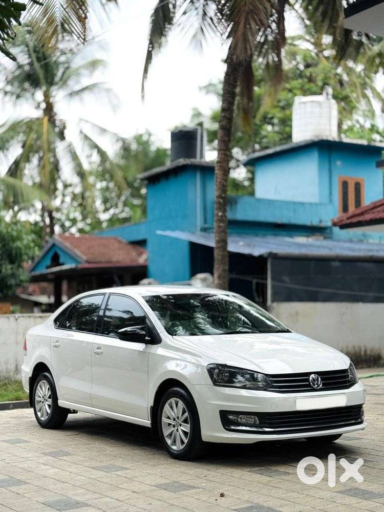 Volkswagen Vento 1.2 Tsi Highline At, 2017, Petrol