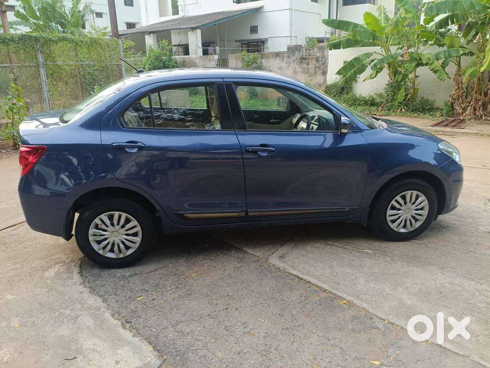 Maruti Suzuki Swift Dzire Vxi Optional, 2021, Petrol