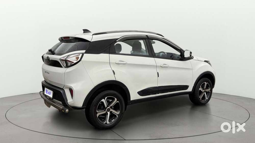 Tata Nexon 1.2 Revotron Xz Plus, 2022, Petrol