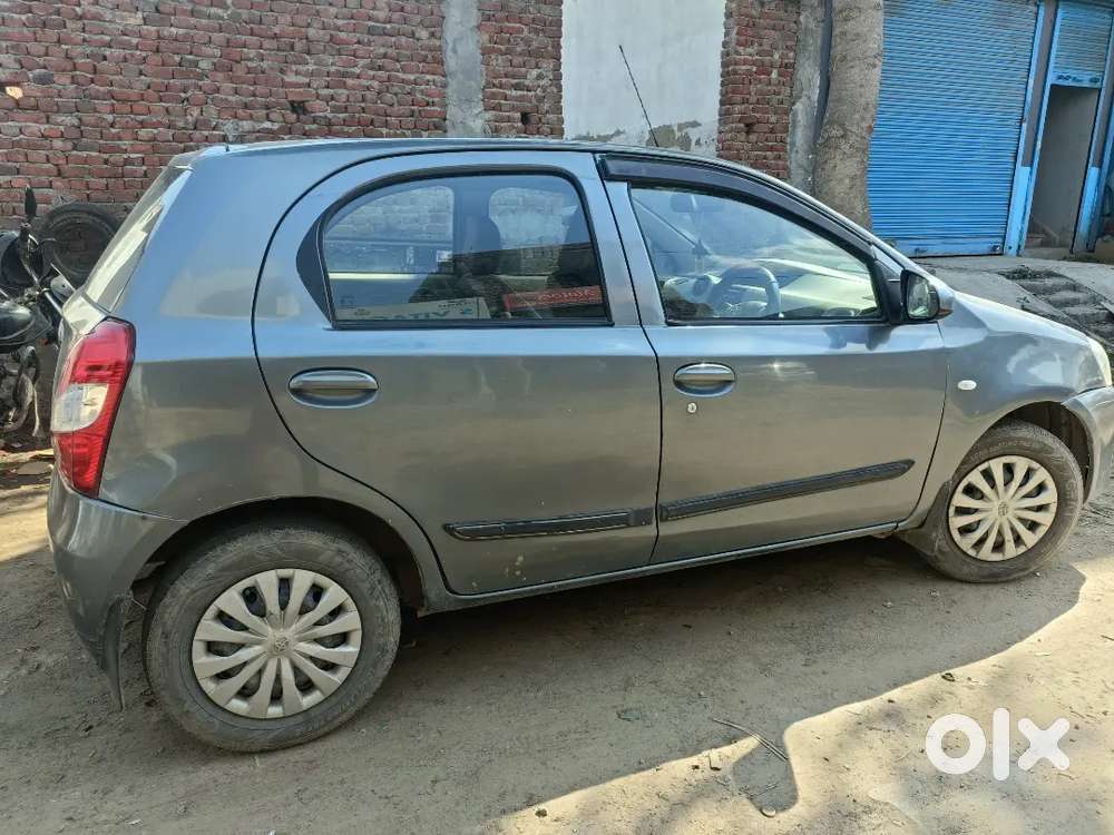 Toyota Etios Liva 2016