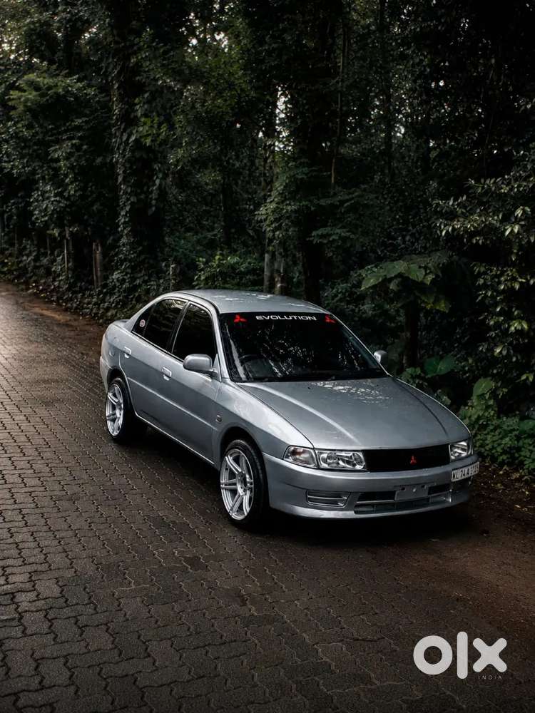 Mitsubishi Lancer Petrol 2003