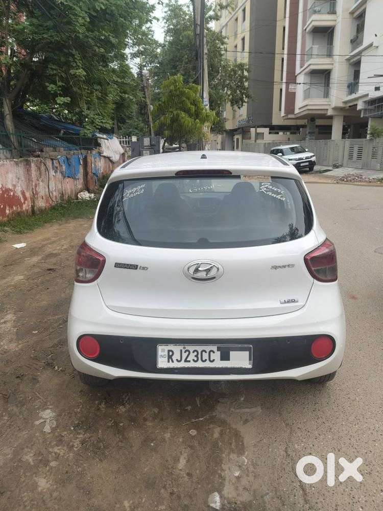 Hyundai Grand I10 Sportz, 2017, Diesel
