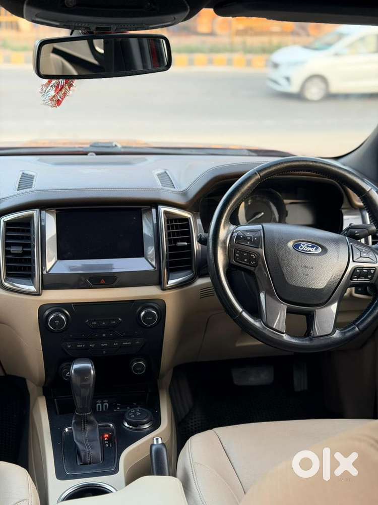 Ford Endeavour 3.2 Titanium At 4x4, 2017, Diesel