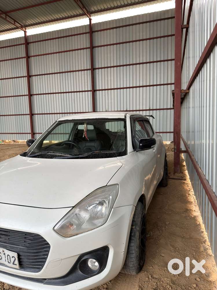 Swift Zxi Petrol 2018