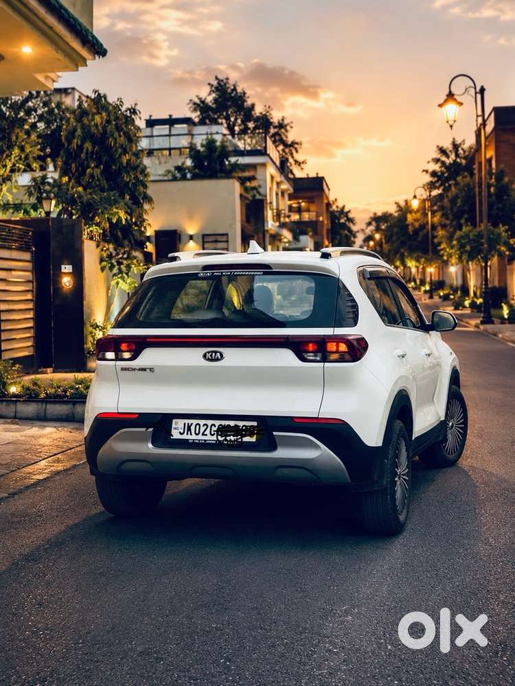 Kia Sonet 2020 Petrol Well Maintained