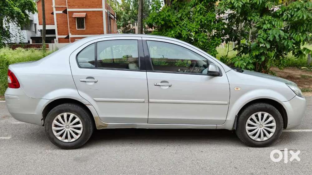Ford Fiesta Model 2010, Km Driven