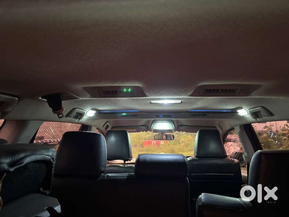 Toyota Innova Crysta 2.4 V 7 Str, 2018, Diesel