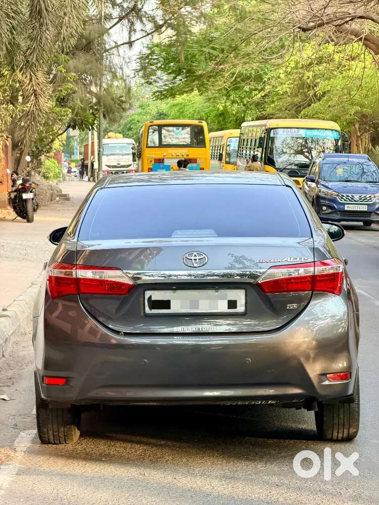 Toyota Corolla Altis 2016 Petrol Well Maintained