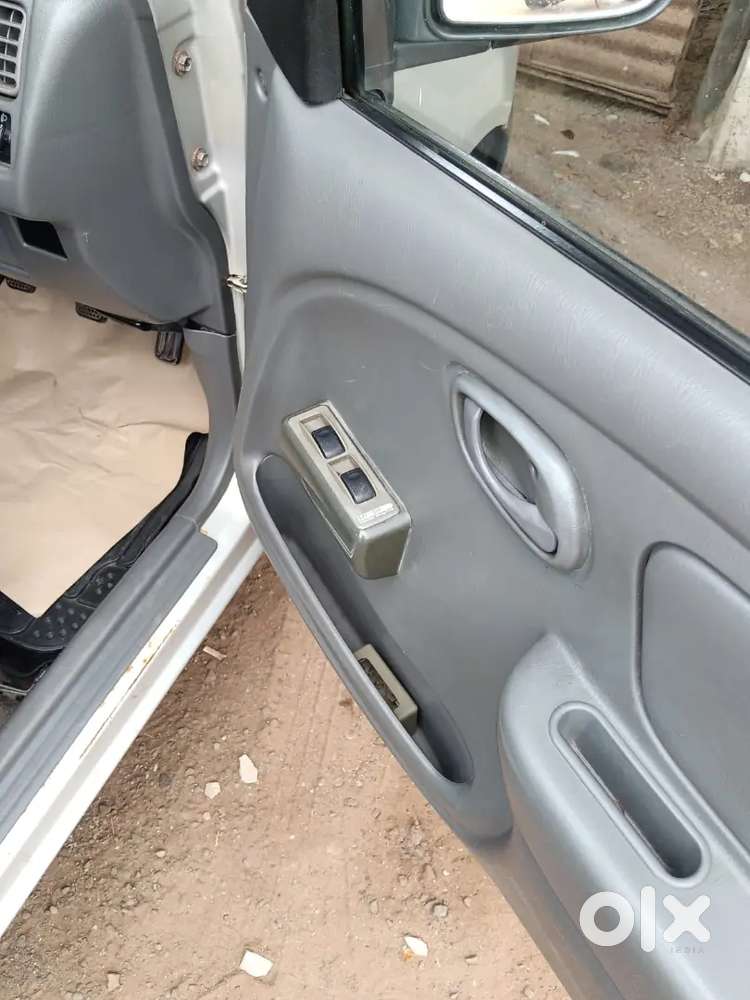 Maruti Suzuki Alto 2010 Petrol