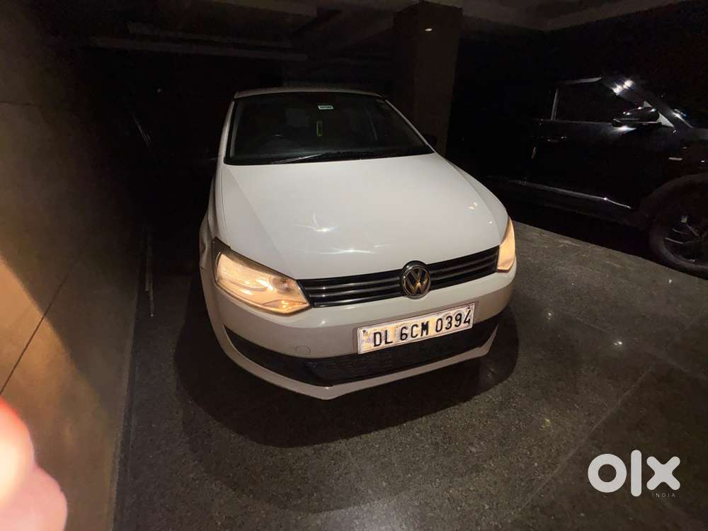 Volkswagen Polo Petrol Manual 2011