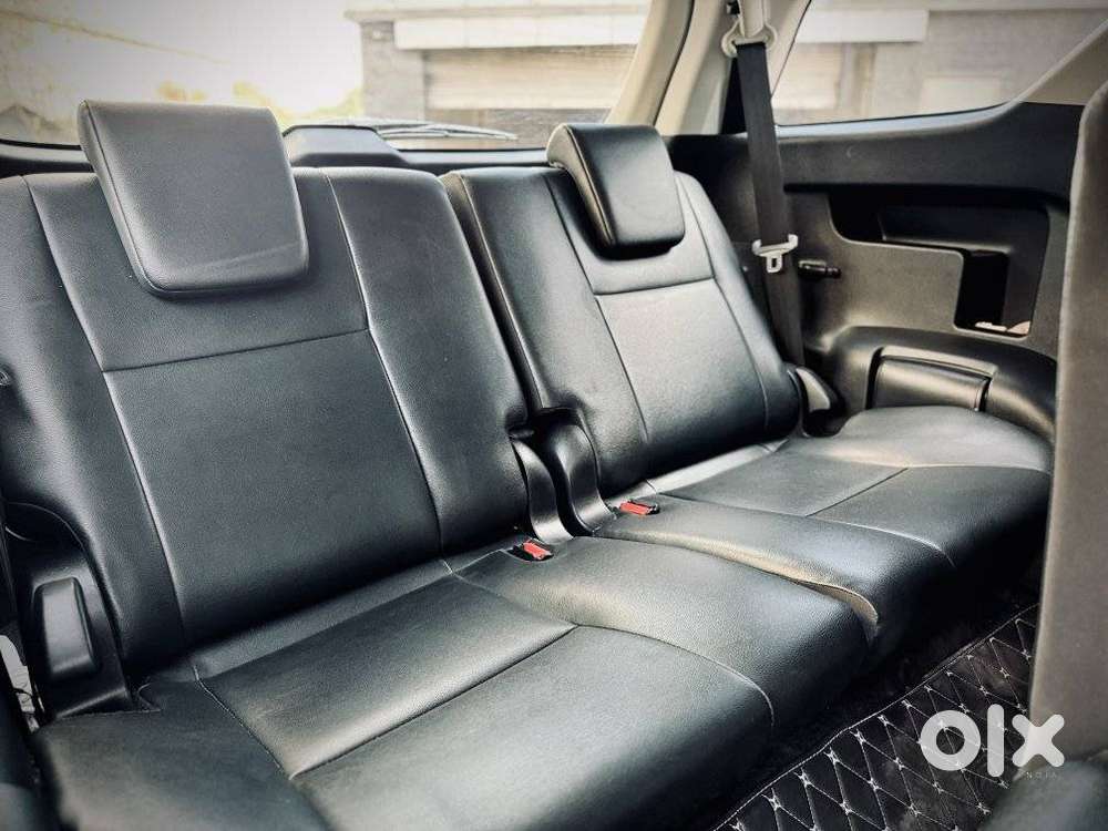 Toyota Fortuner 4x2 At 2.7 Petrol, 2022, Petrol