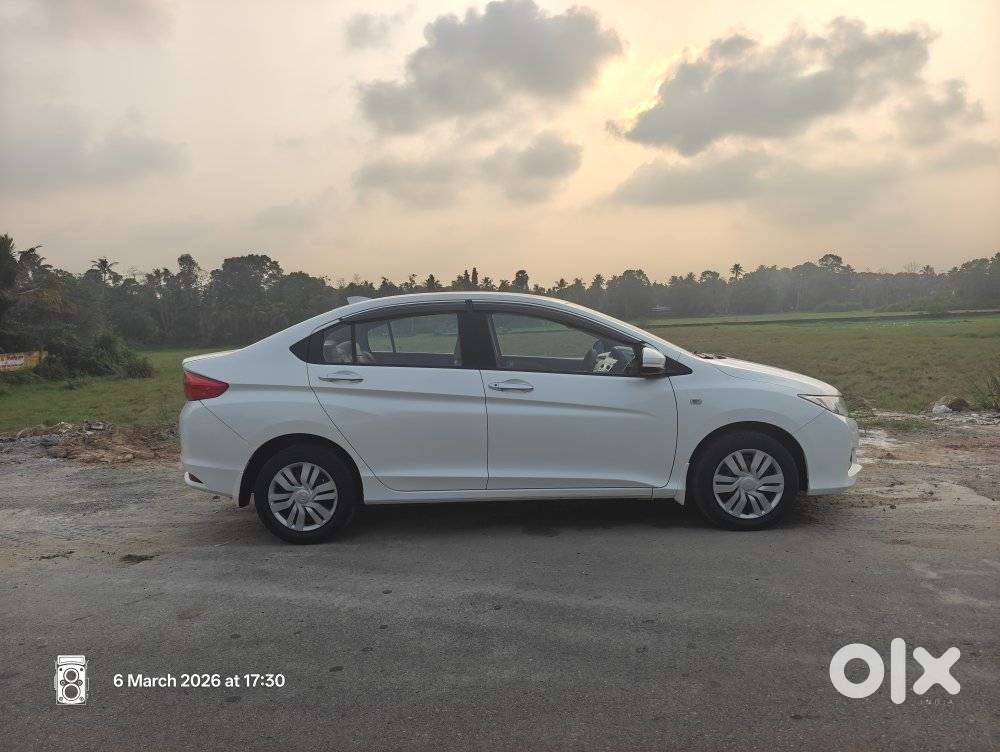 Honda City Edge Edition Sv, 2016, Petrol