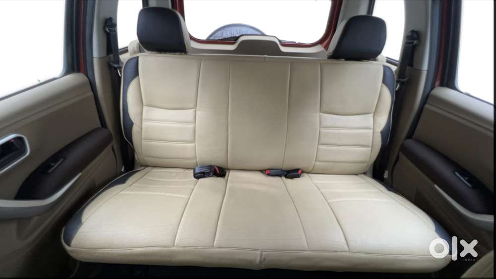 Mahindra Tuv 300 T8, 2017, Diesel