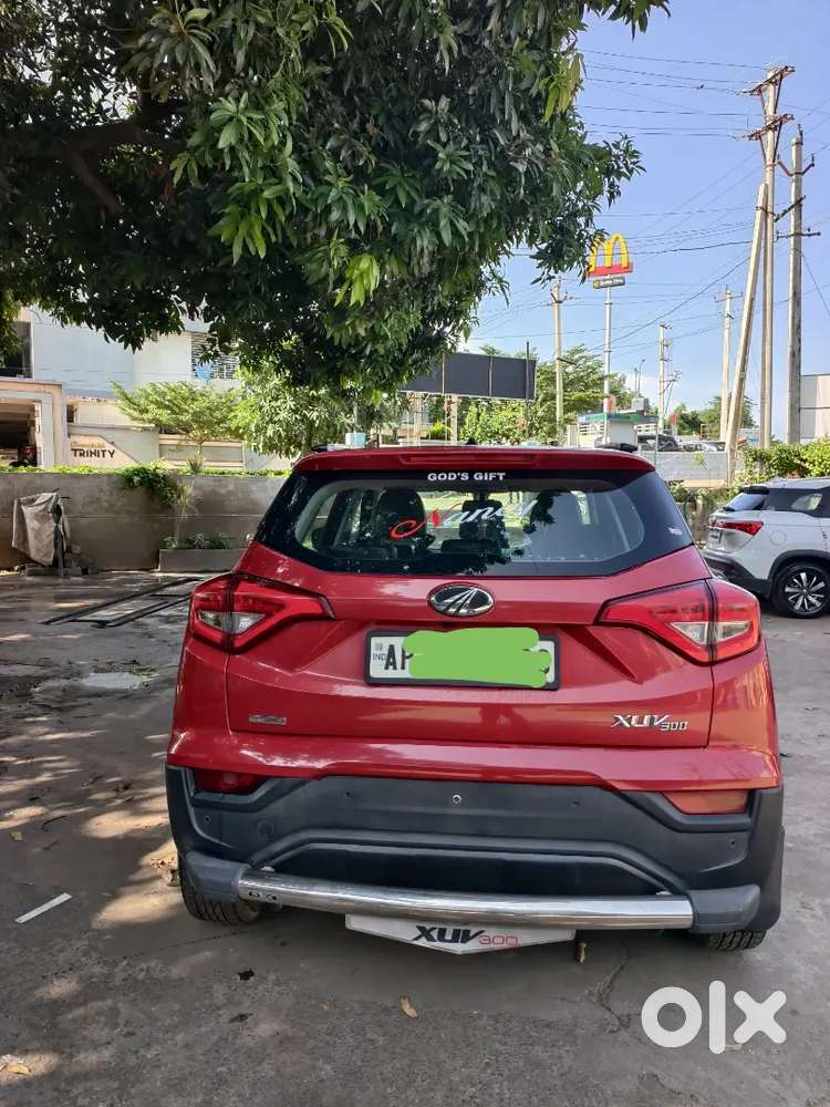 Mahindra Xuv300 2022 Petrol Amt
