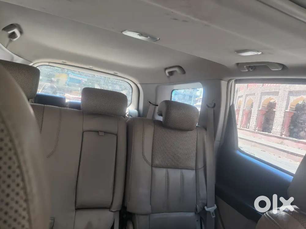 Mahindra Xuv500 2016 Diesel 90000 Km Driven