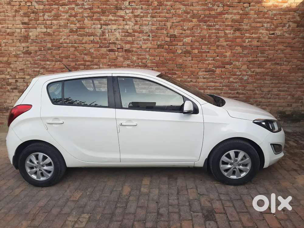 Hyundai I20 Sportz December 2013 Variant