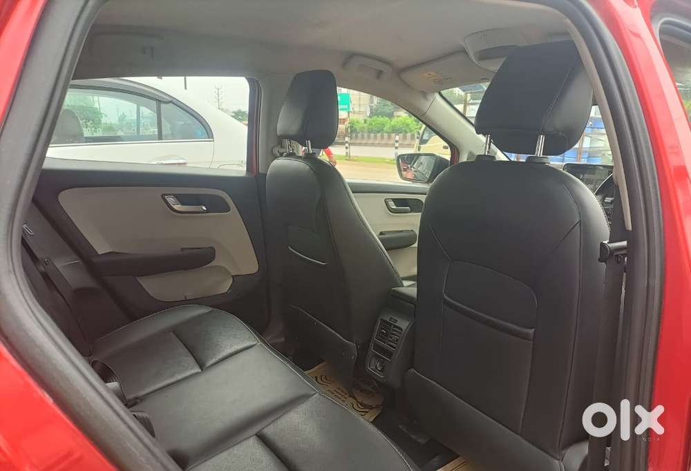 Tata Altroz 1.2 Xz Plus Petrol, 2022, Petrol