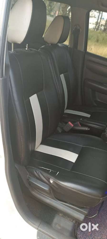 Maruti Suzuki Swift Ddis Vdi, 2010, Petrol